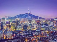 Seoul dall'alto al tramonto, con la Namsan Tower